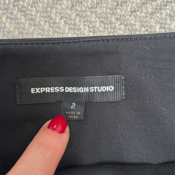 EXPRESS Black Mini Skirt - Picture 5 of 6